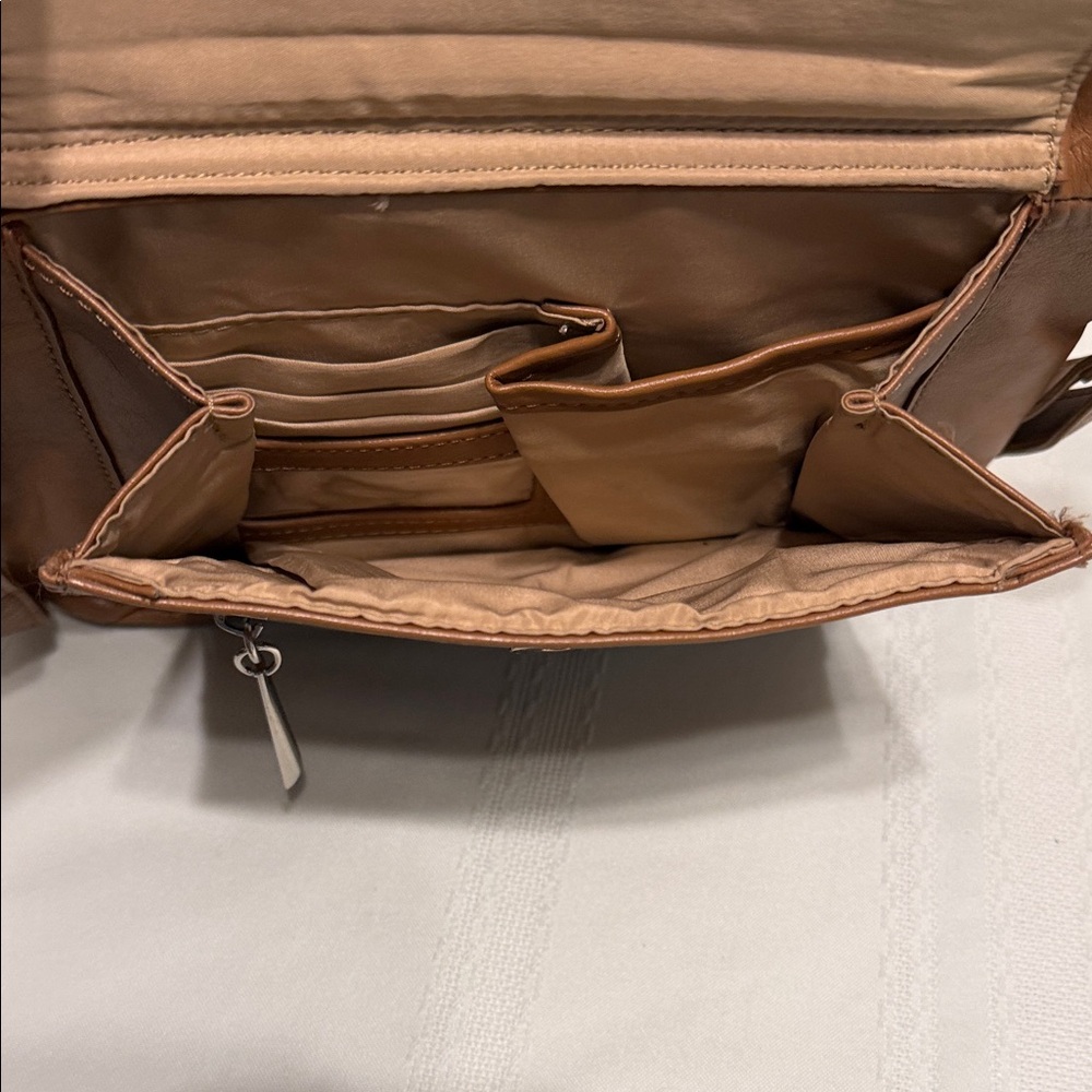 Giani Bernini Napa Leather Venice Crossbody Bag - Picture 4 of 6